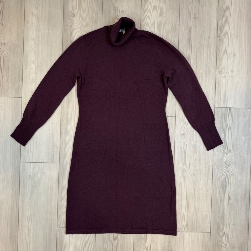 Neiman Marcus Cashmere Collection Plum Purple Turtleneck Sweater Dress Large